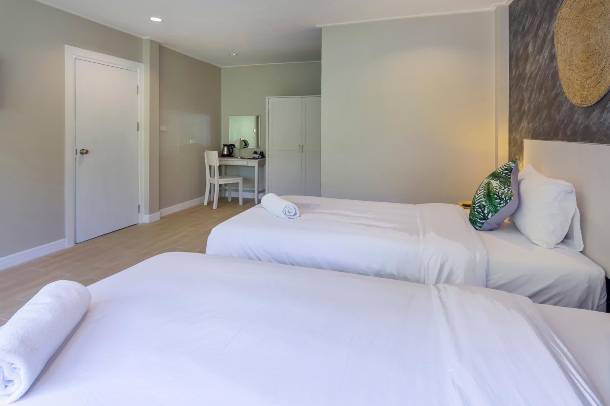 Let'S Hyde Pattaya Resort & Villas - Pool Cabanas Екстериор снимка