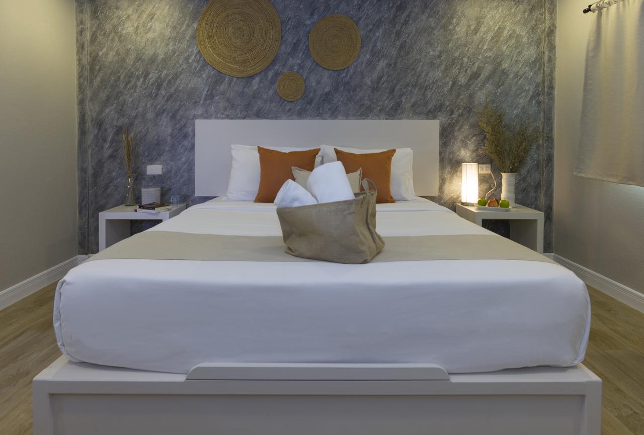 Let'S Hyde Pattaya Resort & Villas - Pool Cabanas Екстериор снимка